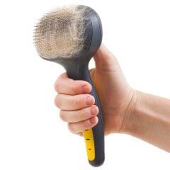 JW Gripsoft Basmalı Köpek Tarağı – Büyük Boy | Ergonomik Saplı, Tüy Dökülmesini Azaltan Tarak